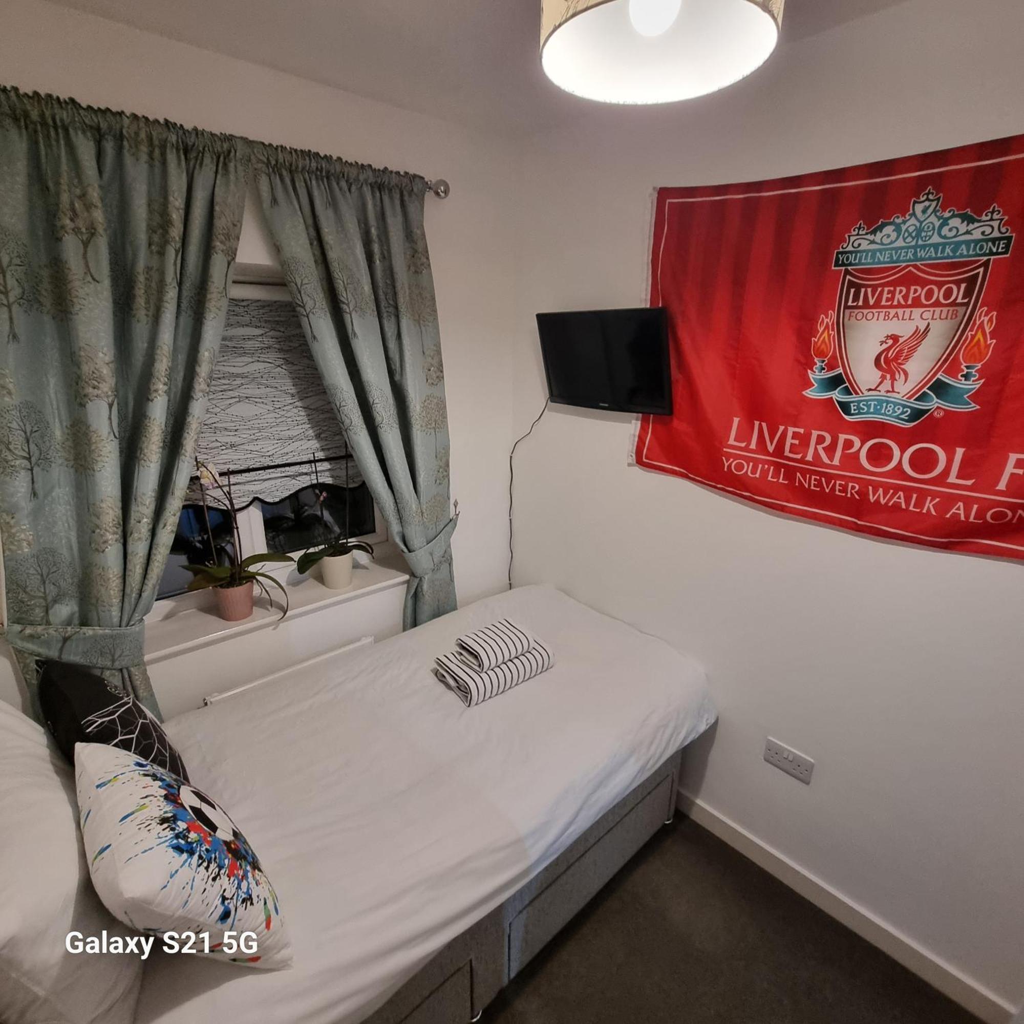 Liverpool Anfield Szoba fotó
